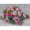 • Ekskluzywna wiązanka nagrobna – sztuczne piwonie i róże