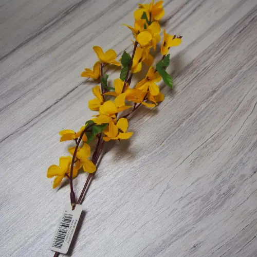 Forsycja dekoracyjna 48 cm – bestseller wiosennych aranżacji
